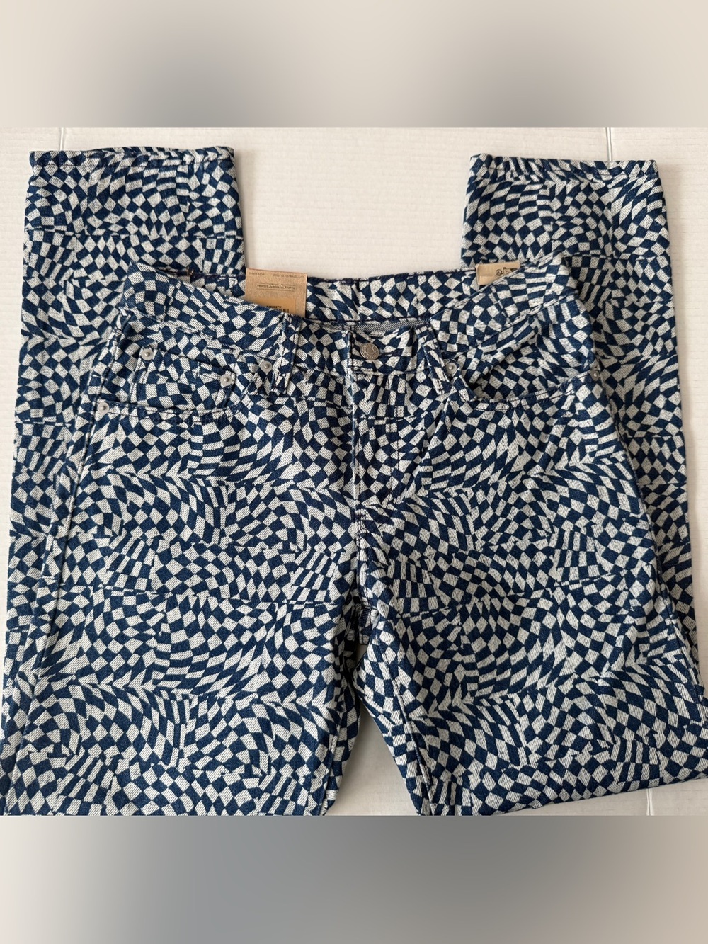 Levi's Blue / White Jeans Wavy 3D Checkered Print Women's Sz 27 X 30 See Measure - Picture 7 of 13